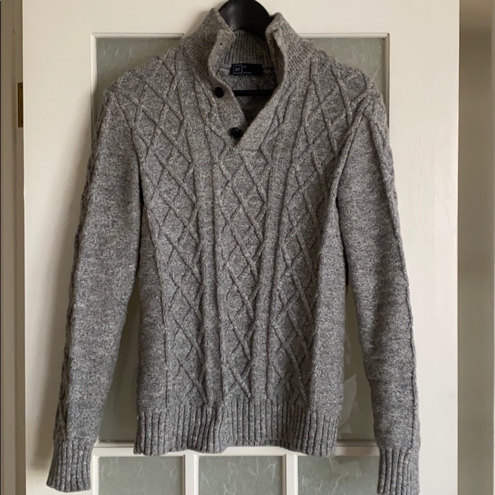 GAP Speckled Grey Cable Knit Mockneck Sweater - Picture 2 of 5